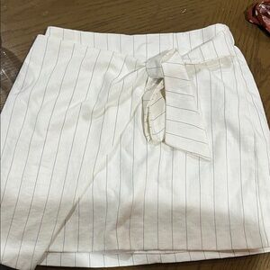 Chic White Pinstripe Mini Skirt